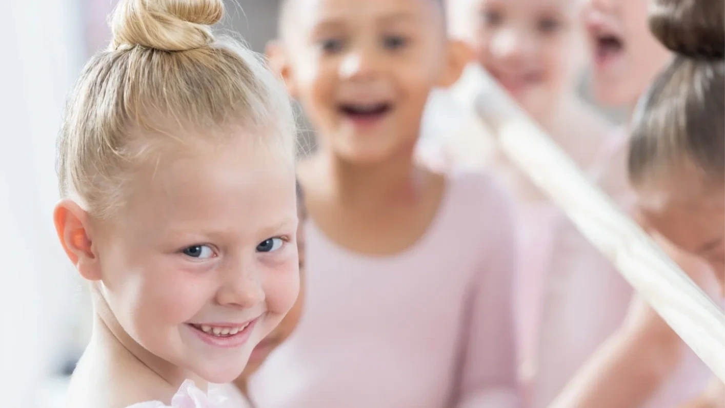 Grade 2–3 (Age 7–9) dance class at Dance Endeavors